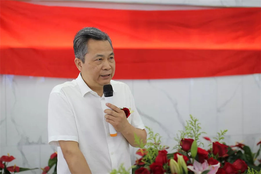 公司乔迁新址暨公司更名揭牌仪式隆重举行