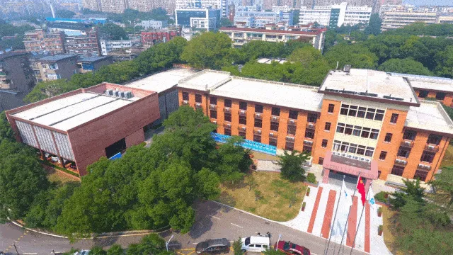 公司要闻 | 德泓咨询刘鹏老师受邀为中建五局领航班做城市更新主题培训